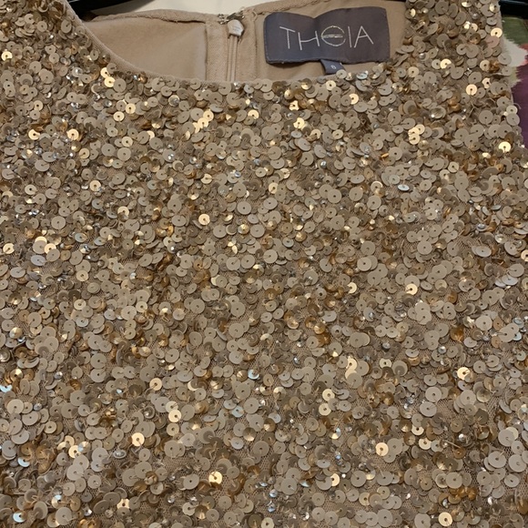 Theia Sequined Gown - Picture 6 of 12